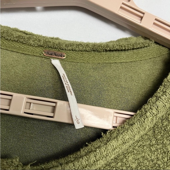 Free People Green Emma’s Henley Top Sz L Tie Waist Raw Hem LS Fairy Boho EUC - Picture 3 of 14